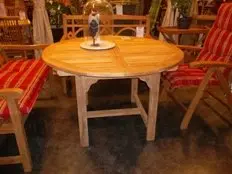 Tisch ca. 120 cm rund