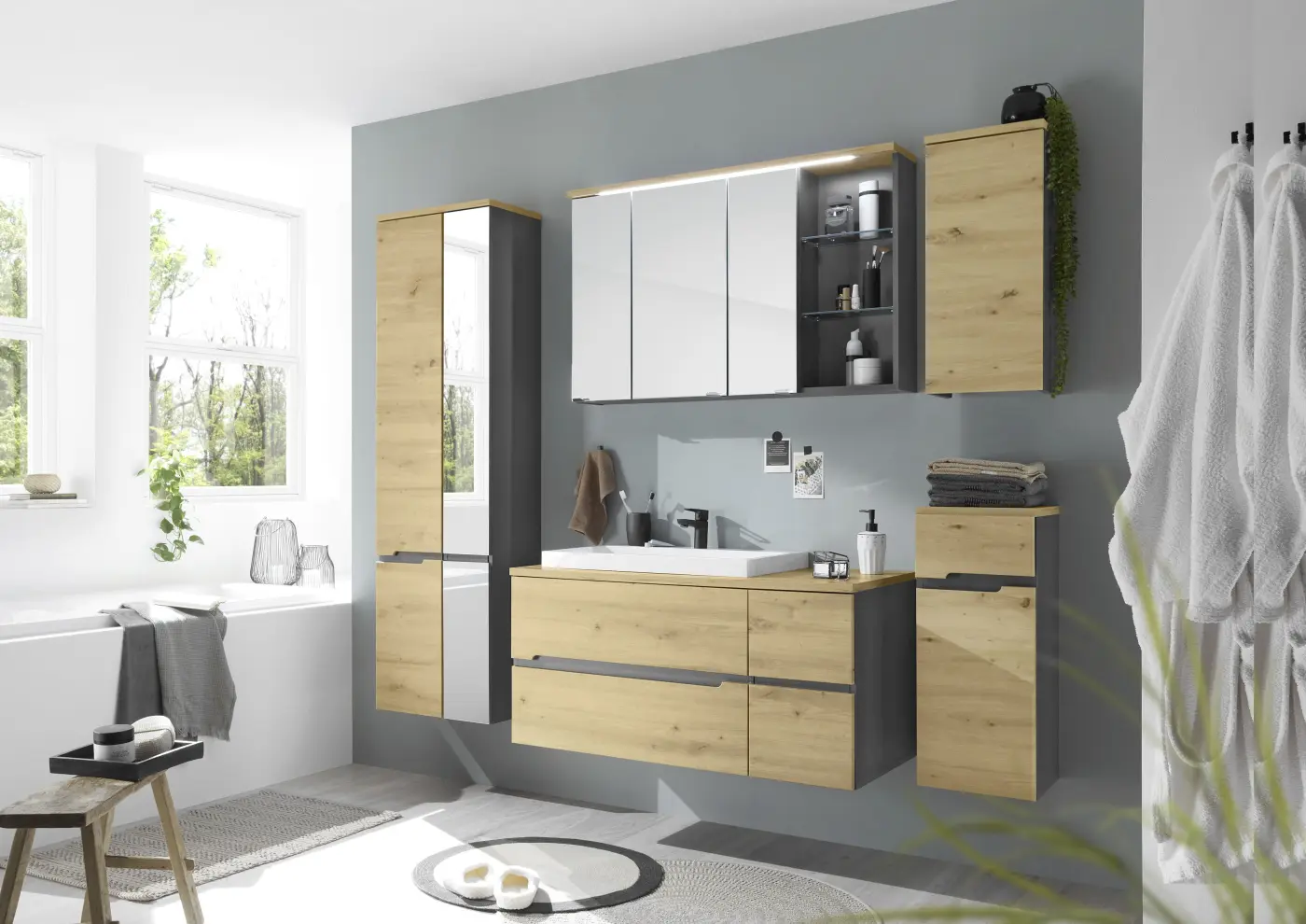 Hochschrank Memphis