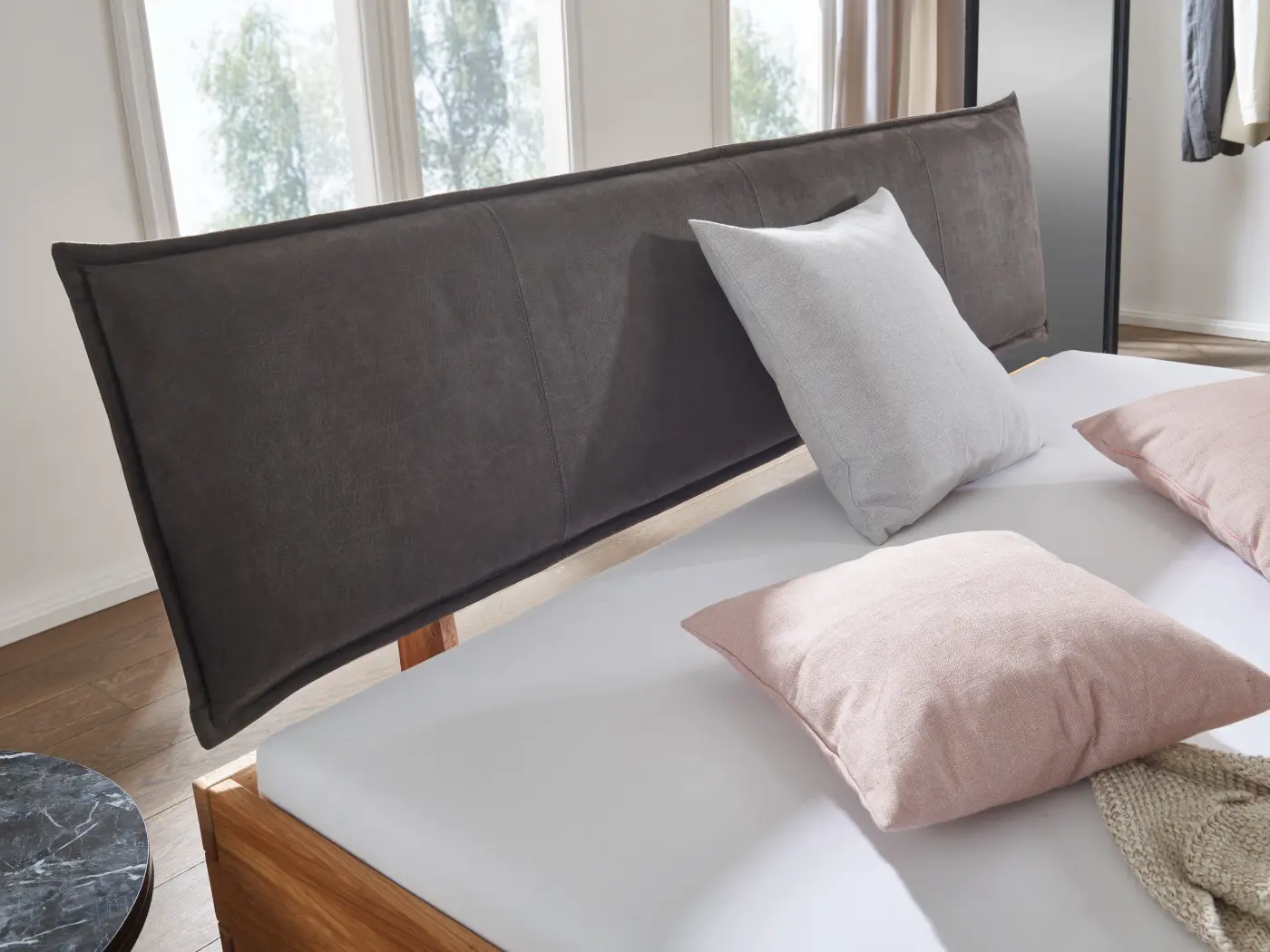 Massivholzbettgestell BE-0573